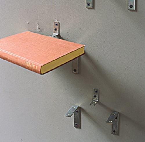 Как прикрепить к стене угловую полку. Как прикрепить угловую полку к стене