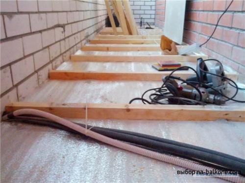 Утепление лоджии своими руками поэтапно. Инструкция по утеплению балкона. 30 пошаговых фото