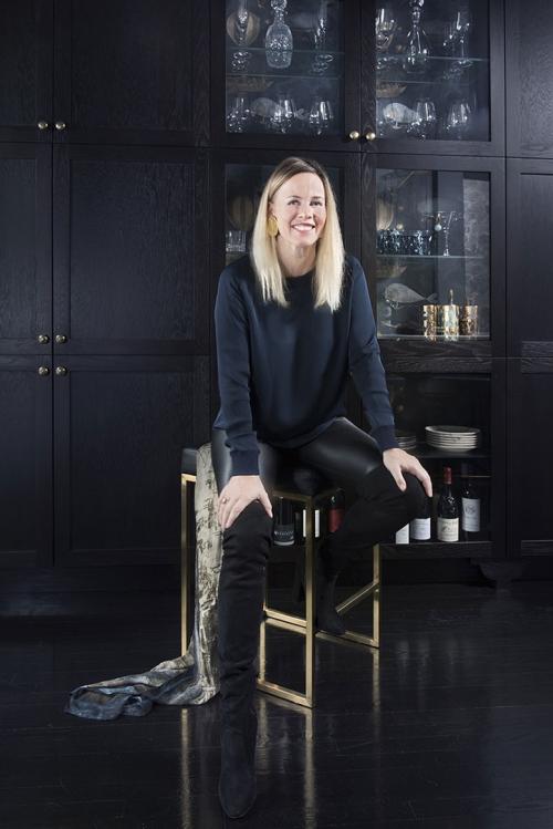 Современная бэт-пещера в Канаде 12