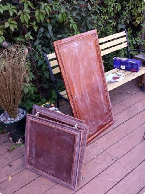 Обклеить обоями шкаф. Декор шкафа мастер-класс