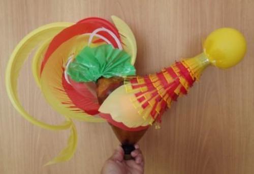 Как сделать петуха из пластиковых бутылок. Несколько идей для изготовления петуха из пластиковой бутылки