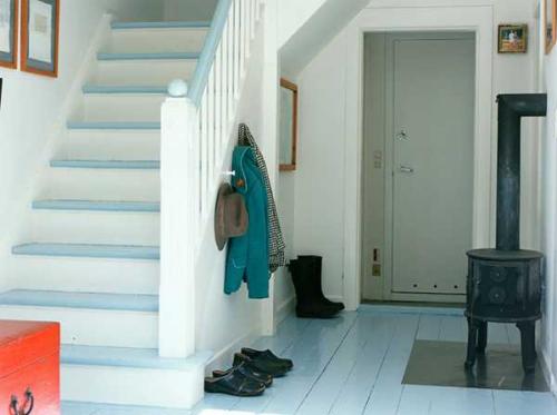 Избушка в лесу 01