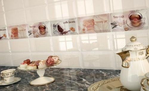 Как класть плитку на стену фартук. Виды укладки и декора фартука