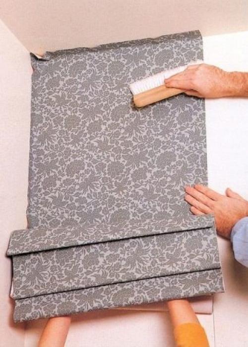 Как поклеить угол флизелиновыми обоями. Технология поклейки обоев на флизелиновой основе 15 Как поклеить угол флизелиновыми обоями. Технология поклейки обоев на флизелиновой основе 15