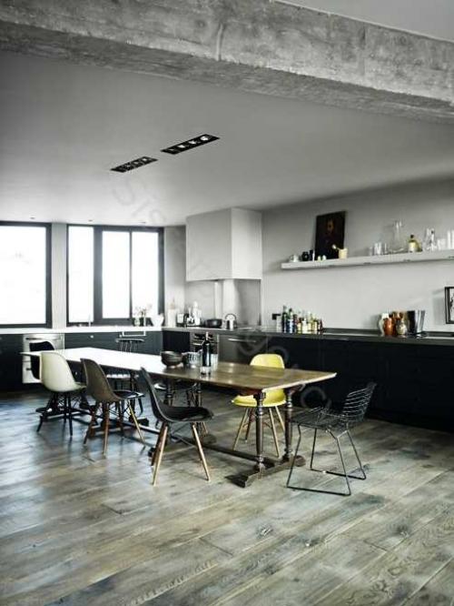 Чердак в Париже 06