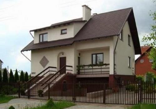 Перекрытия в брусовом доме. Чердачное перекрытие по деревянным балкам: обзор лучших конструкций и советы по выбору балок 05 Перекрытия в брусовом доме. Чердачное перекрытие по деревянным балкам: обзор лучших конструкций и советы по выбору балок 05