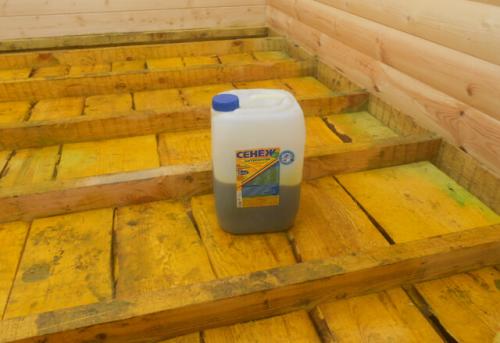 Чем обработать черновой пол. Обработка конструкций пола от гниения
