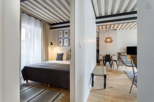 Яркая и функциональная квартира(55 кв. м) 09