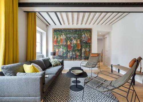 Яркая и функциональная квартира(55 кв. м) 01