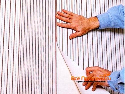 Как клеить флизелиновые обои в углах неровных. Как клеить обои в углах 15