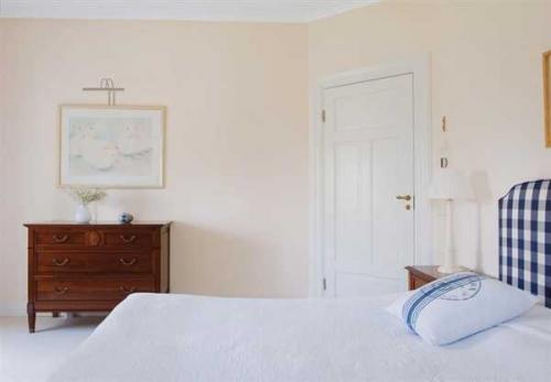 Коттедж в красном 10