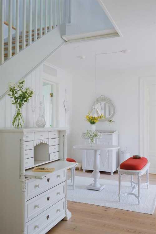 Коттедж в красном 01