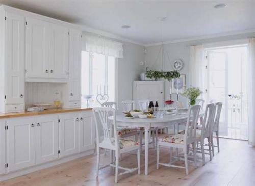 Коттедж в красном 05