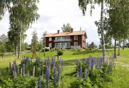 Коттедж в красном 11