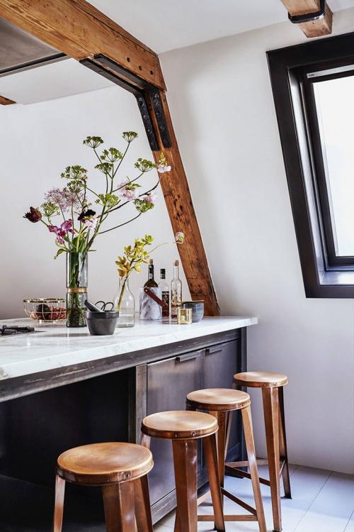 Уникальный лофт с деревянными балками в Амстердаме 09