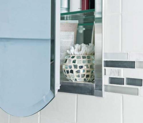 Оформление не самой большой ванной 06