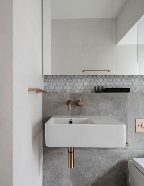 Вы не поверите, что этому светлому дому с современными интерьерами больше 100 лет 15