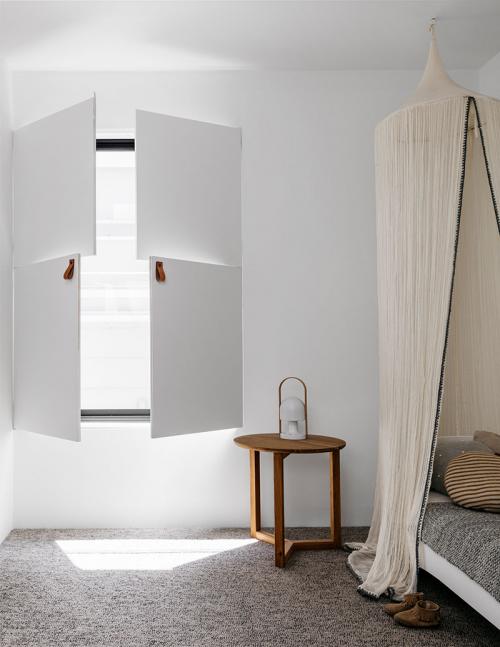 Вы не поверите, что этому светлому дому с современными интерьерами больше 100 лет 13