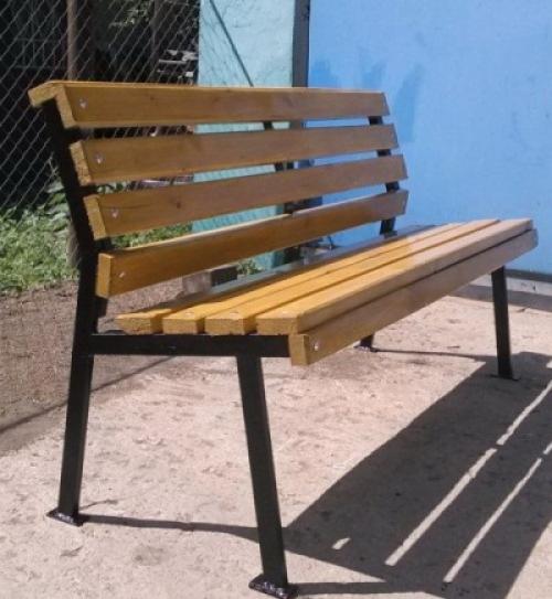 Лавочка из профильной трубы своими руками чертежи. Простая скамейка из профильной трубы своими руками