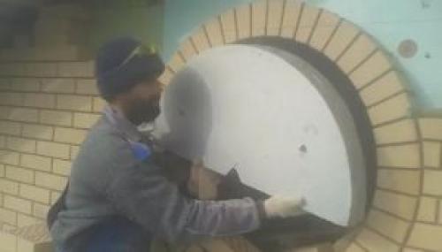 Монтаж окон в облицовочный кирпич. Обрамление окон кирпичом