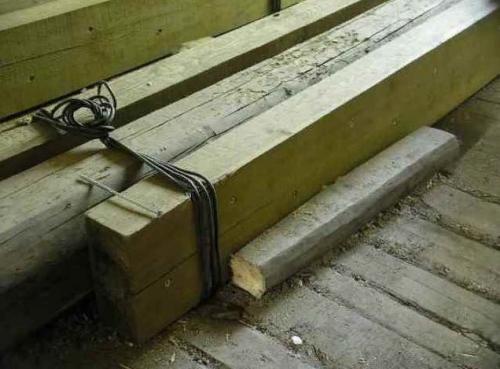 Усиление лаг пола. Как усилить деревянные балки перекрытия от прогиба?