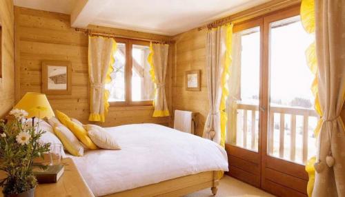 Окна для деревенского дома. Красивые окна в деревянном доме — лучшие идеи дизайна, советы по выбору материалов и варианты установки (90 фото)