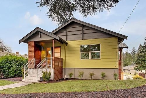 Дизайн крыльца кирпичного дома. Дизайн, стилистическое оформление крыльца