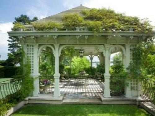 Виды садовых беседок из дерева. Виды конструкций 01