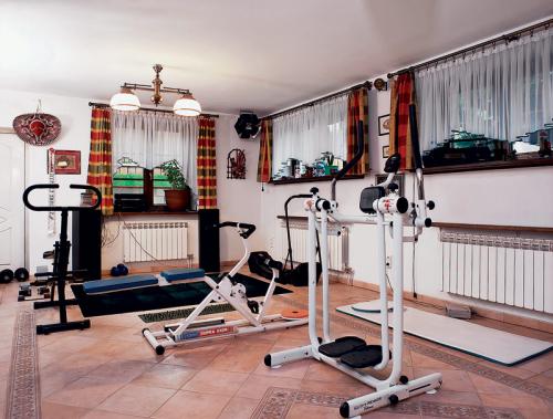 Интерьер цокольного этажа загородного дома. Интерьер цокольного помещения