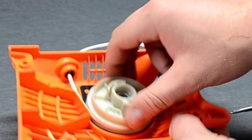 Ремонт стартера бензокосы. Стартеры для бензокосы: устройство и особенности установки