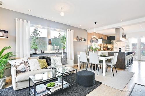 Планировка квартиры 8 н.  1-этажный дом (8 на 8)