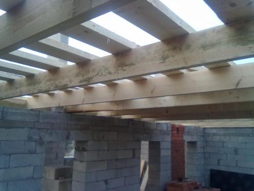 Усиление балок перекрытия фанерой. Деформация балок и лаг