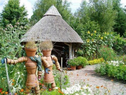 Чучело огородное своими руками картинки. Секрет эффективного пугала