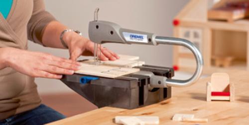 Выпиливание лобзиком по дереву. Этапы работы 07