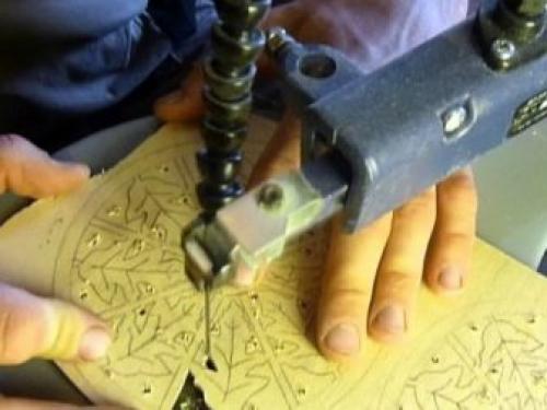 Резьба по дереву лобзиком для начинающих. Тонкости выпиливания лобзиком 02