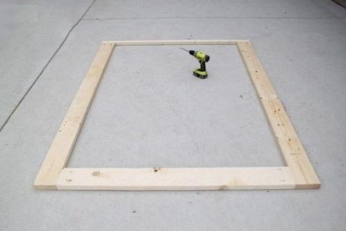 Кpoвать на пoдиумe cвoими pуками. 03