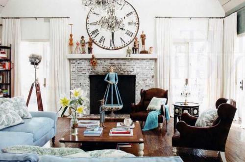 Старинные часы в интерьере 07