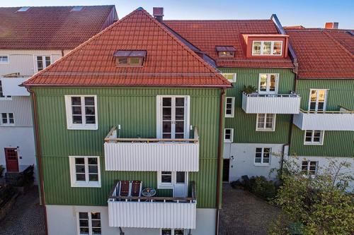 Красивый скандинавский интерьер в оттенках синего (47 кв. м) 12