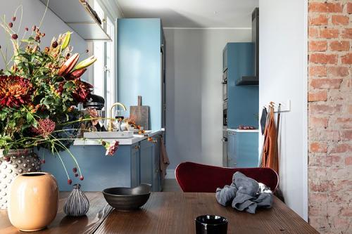 Красивый скандинавский интерьер в оттенках синего (47 кв. м) 15