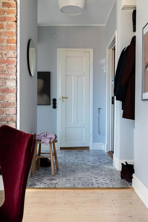 Красивый скандинавский интерьер в оттенках синего (47 кв. м) 23