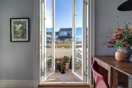 Красивый скандинавский интерьер в оттенках синего (47 кв. м) 11