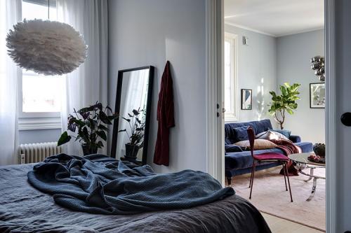 Красивый скандинавский интерьер в оттенках синего (47 кв. м) 20