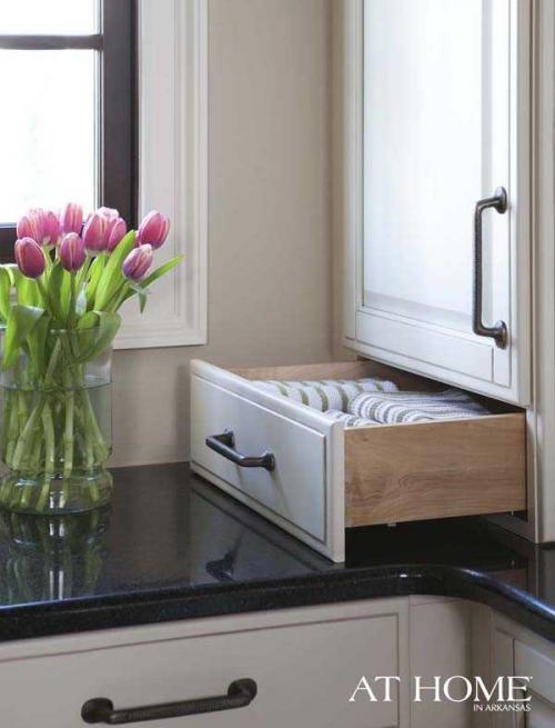 Замечательная функциональная кухня 11