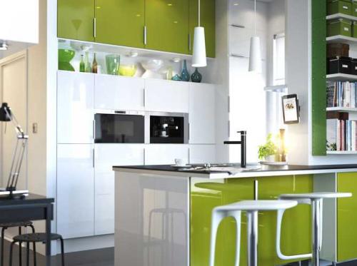 Очень яркие кухни 12