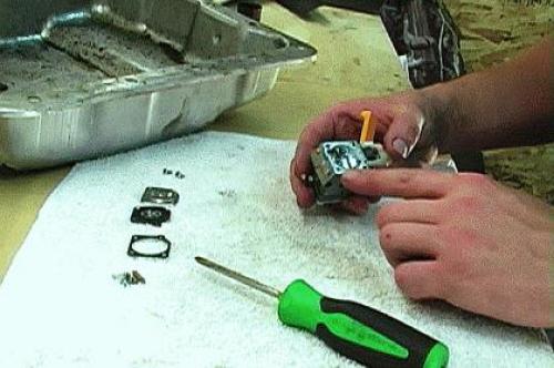 Ремонт бензиновых триммеров своими руками. Ремонт триммеров бензиновых своими руками: советы и рекомендации 01 Ремонт бензиновых триммеров своими руками. Ремонт триммеров бензиновых своими руками: советы и рекомендации 01