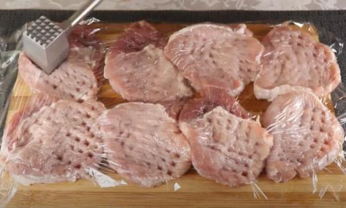 Теперь отбивные из свинины делаю ТОЛЬКО ТАК. Как правильно сделать отбивные в панировочных сухарях (очень нежные)?