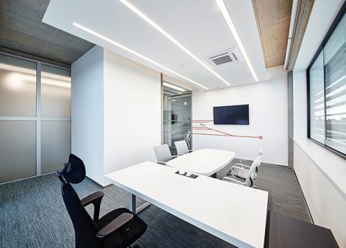 Трансформируйте пространство: Стиль hi-tech за 10 минут 08