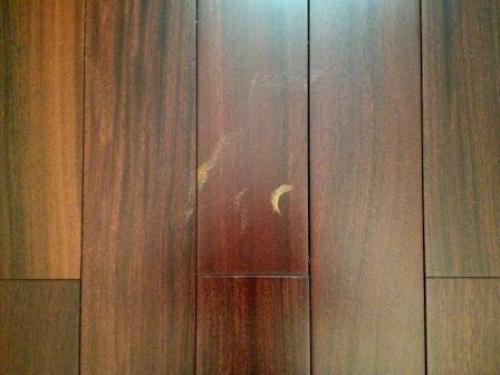 Как выпрямить паркетную доску. Как убрать вмятины на паркете