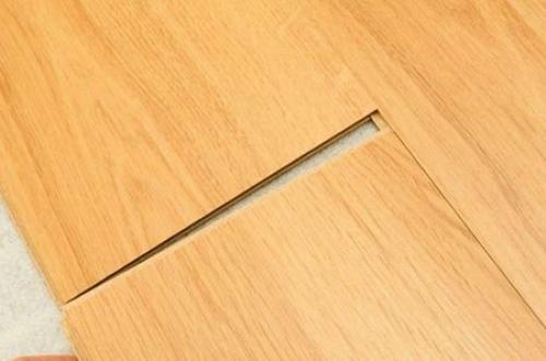 Сколько сохнет ламинат после потопа. Возможно ли спасти ламинат после потопа