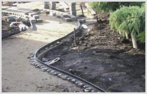 Укладка тротуарной плитки на отмостку из бетона. Укладываем плитку 08 Укладка тротуарной плитки на отмостку из бетона. Укладываем плитку 08